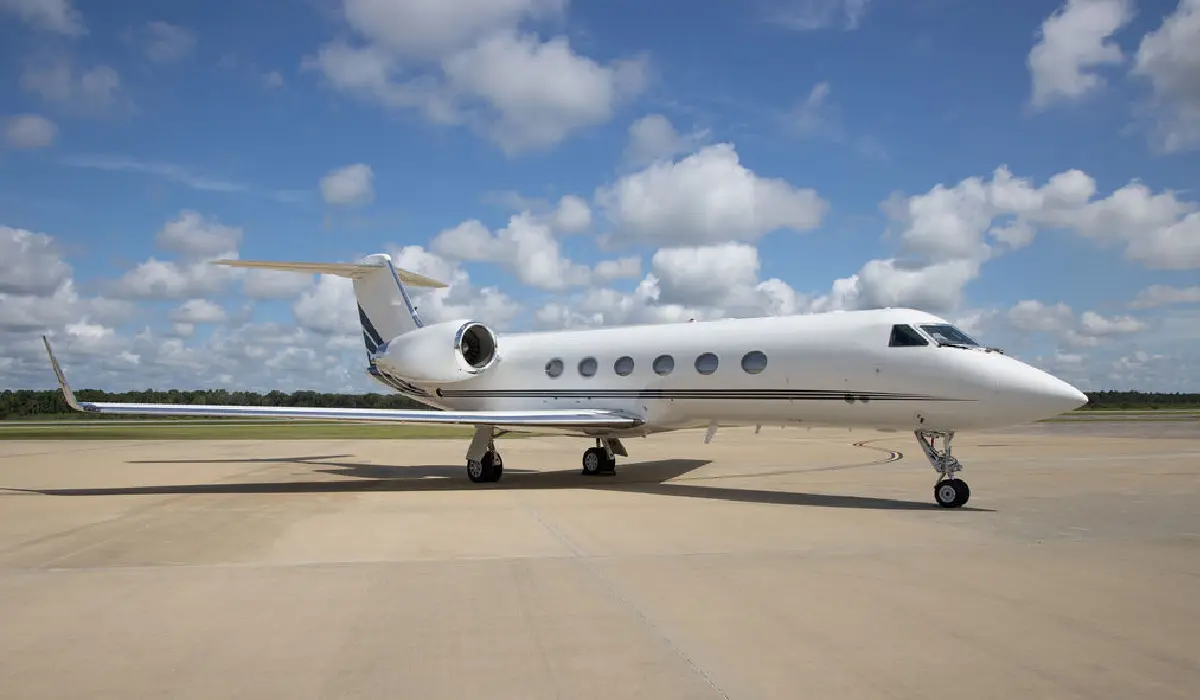 Gulfstream - G300 - Private Jet Rentals - Preowned Private Jets - Exclusive Concierge Club.webp